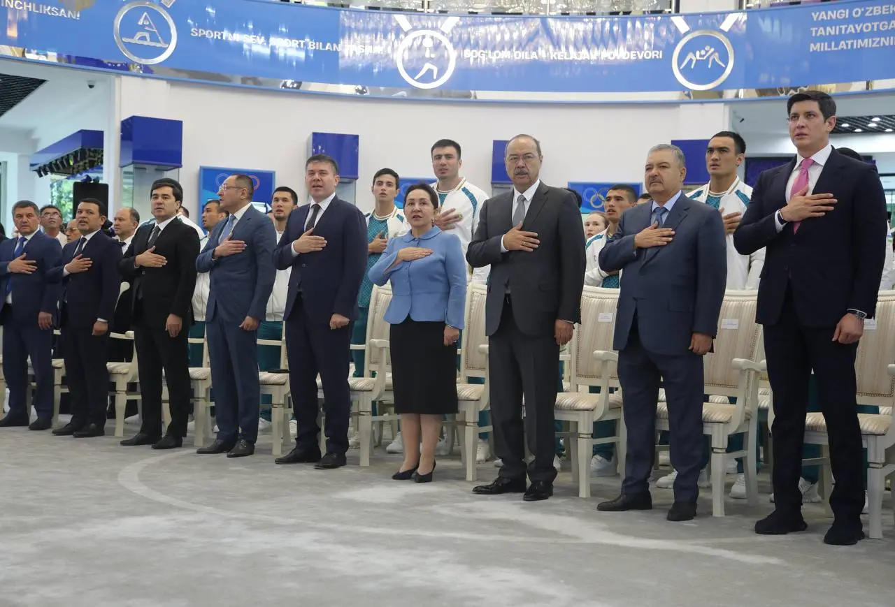 Toshkent shahridagi Olimpiya va Paralimpiya shon-shuhrati muzeyida 🇺🇿 Oʻzbekiston delegatsiyasini Parij-2024 XXXIII yozgi Olimpiya oʻyinlariga tantanali kuzatish marosimi boʻlib oʻtdi